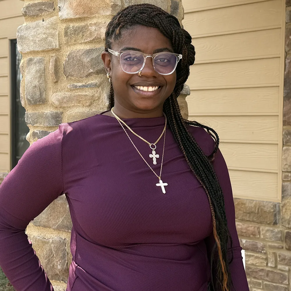 Myriyuwm Hardaway, Residential Staff